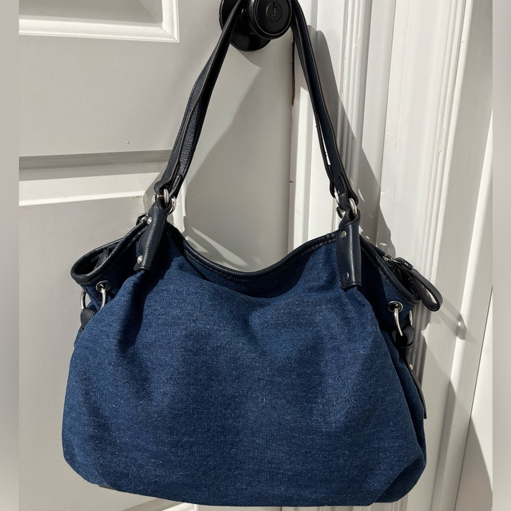 🍎🍎SOLD🍎🍎Y2K Denim Embroidered Floral Shoulder Bag Boho 2000s Blue Jean Purse - Picture 3 of 7